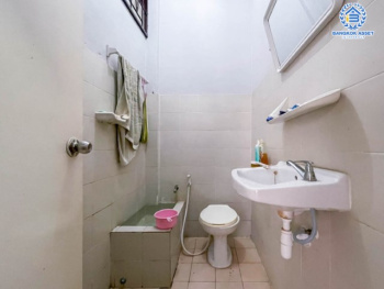 *****ทาวน์เฮ้าส์มือสองย่านกรุงเทพมหานคร ม.บ้านงาม พระยาสุเรนทร์ 30 หลังมุม! บนเนื้อที่ 17 ตร.ว. ฟังก์ชัน 2 ห้องนอน 2 ห้องน้ำ 1 ที่จอดรถ โครงการอยู่ในแหล่งชุมชนสะดวก หาของกินง่าย เดินทางง่าย รายล้อมด้วยสิ่งอำนวยความสะดวก ใกล้แฟชั่นไอส์แลนด์ จองเลย!